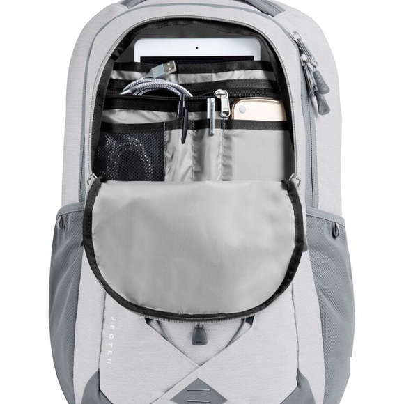 SOLD North Face Jester Backpack - Picture 11 of 13